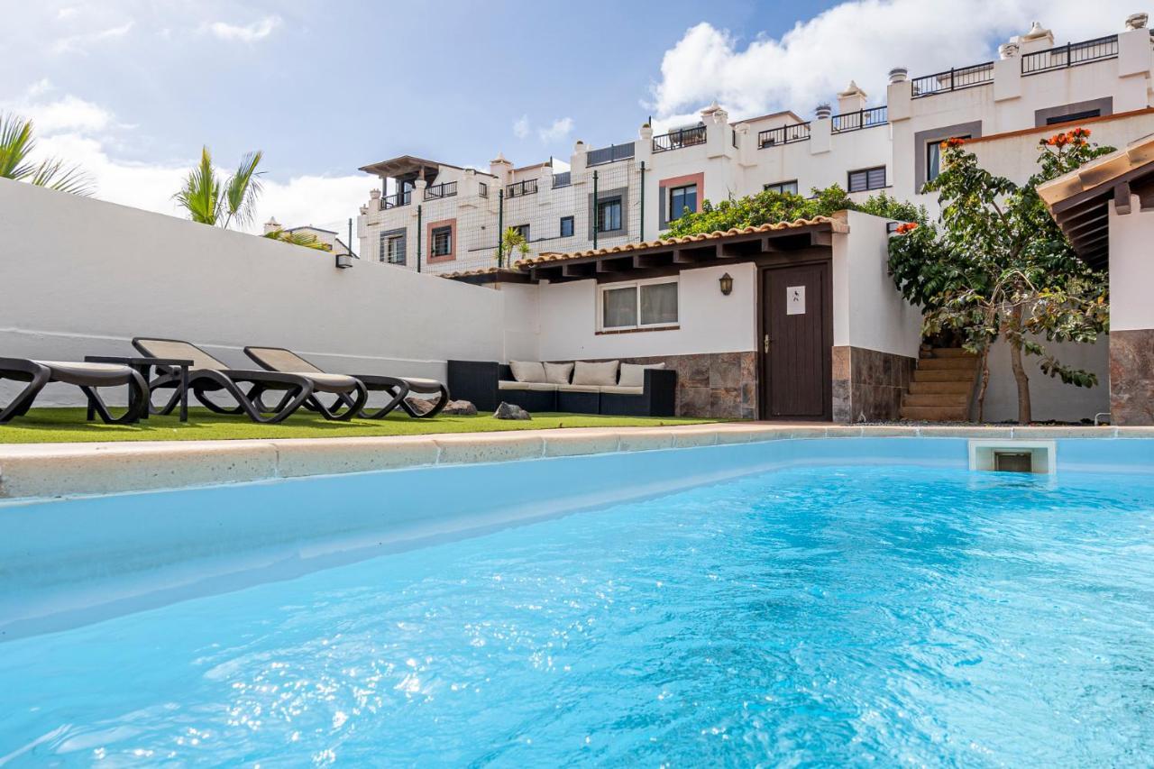 Villa Paraiso Коралео Екстериор снимка
